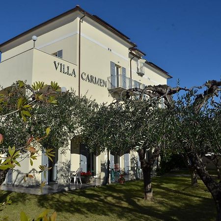 Residence Villa Carmen fronte mare a 50 mt Pietra Ligure Esterno foto