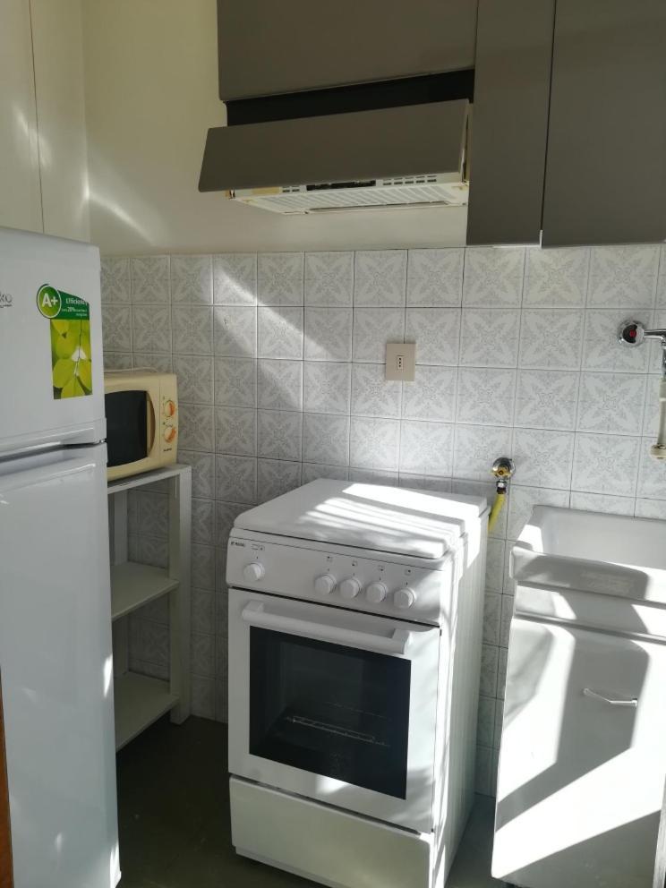 Residence Villa Carmen fronte mare a 50 mt Pietra Ligure Esterno foto