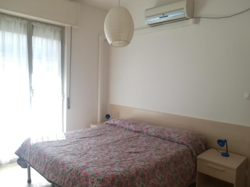 Residence Villa Carmen fronte mare a 50 mt Pietra Ligure Esterno foto